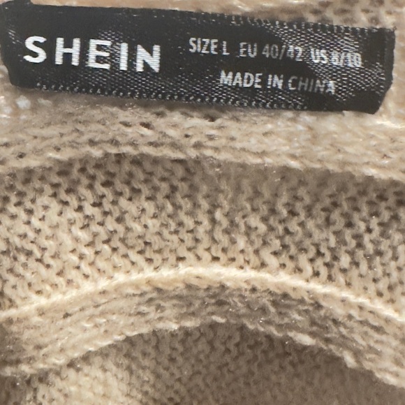 SHEIN Cream Sweater with Ribbed Texture - Picture 4 of 4